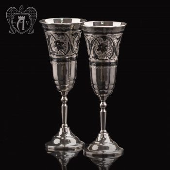 Серебряные бокалы на венчание с гравировкой для жениха и невесты "Свадебные" 2 шт